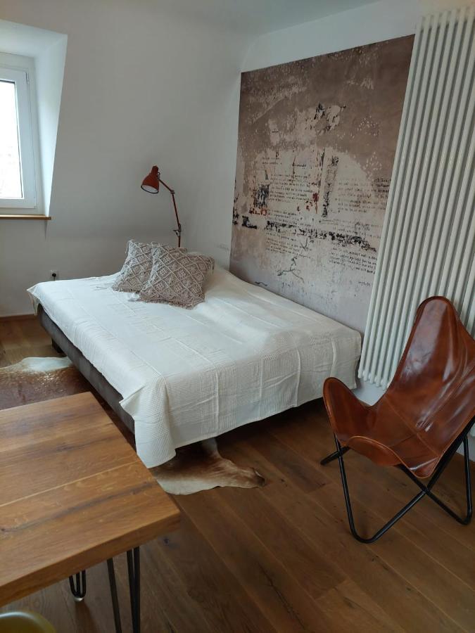 Stilvolle Wohnung Direkt In Der City Würzburg Kültér fotó